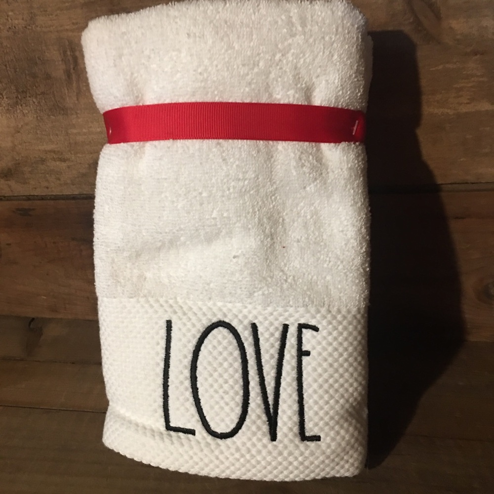 Rae Dunn Valentine’s Day Dish Towels